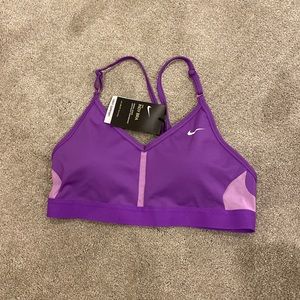 Purple Nike sports bra size m new with tags